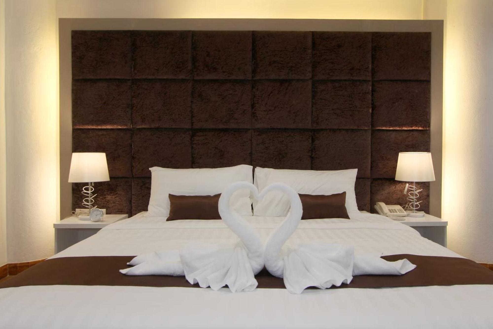 Pooh Beach Resort & Spa Jomtien Beach Exterior foto