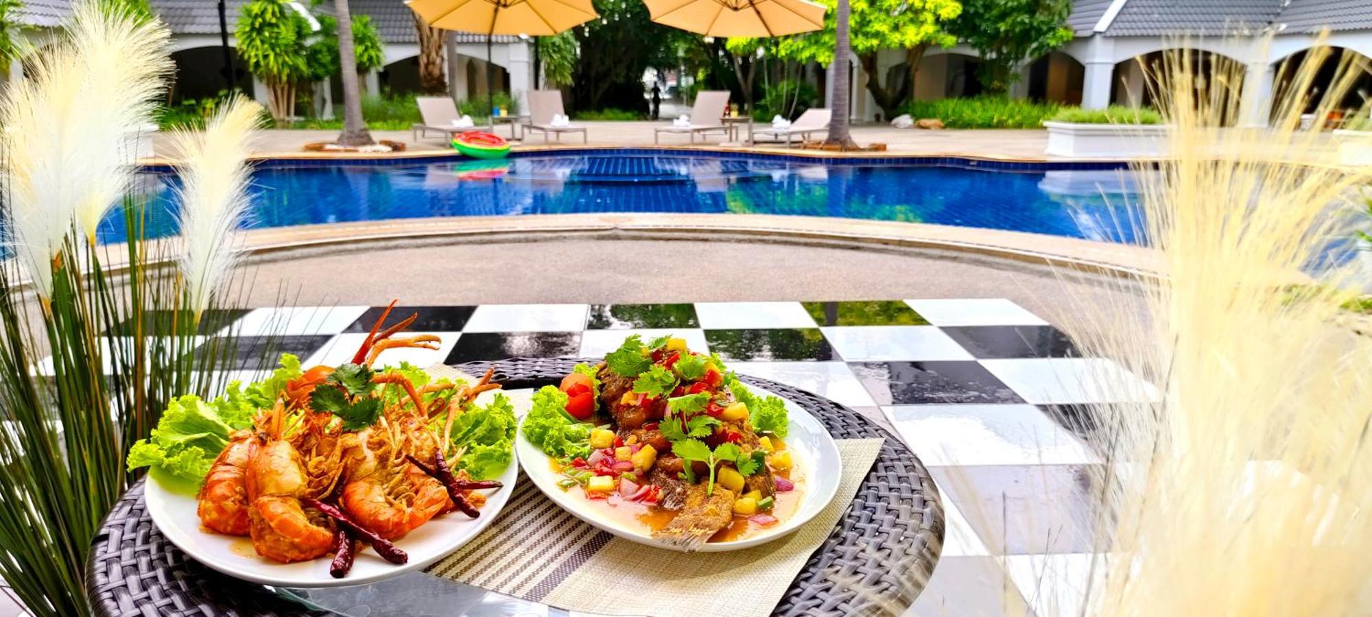 Pooh Beach Resort & Spa Jomtien Beach Exterior foto